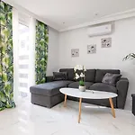 Eunomia فيلة